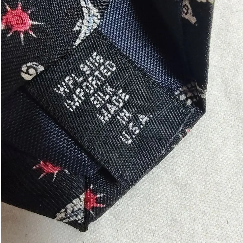 VTG Vivace Silk Tie Black Seahorse Novelty Pattern Red Sunburst Nautical Beach